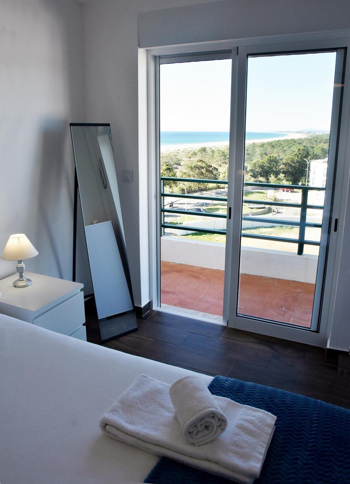 Beach House Monte Gordo Exterior photo